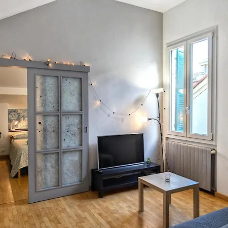 Apartment La Mansarda Di Tommy, Nido Accogliente