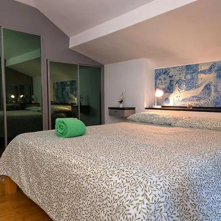 Apartment La Mansarda Di Tommy, Nido Accogliente *