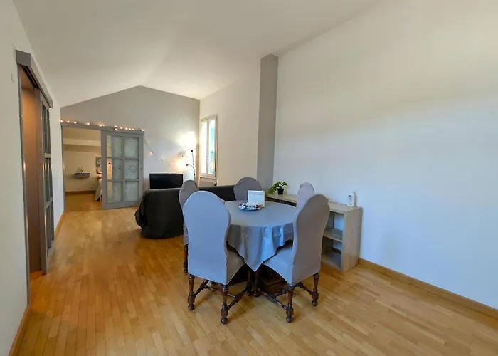 La Mansarda Di Tommy, Nido Accogliente Apartman *